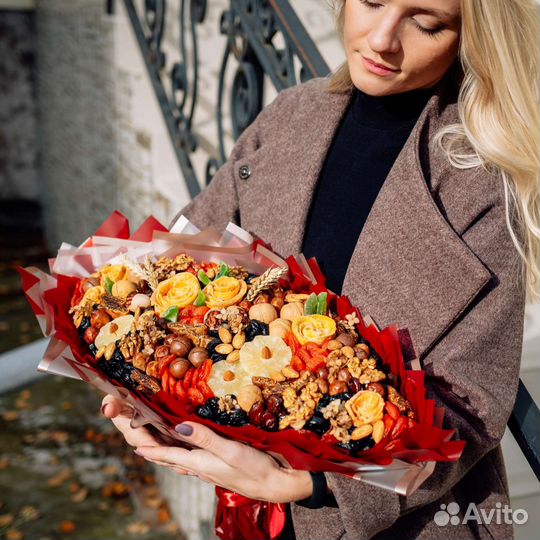 Съедобные букеты из сухофруктов