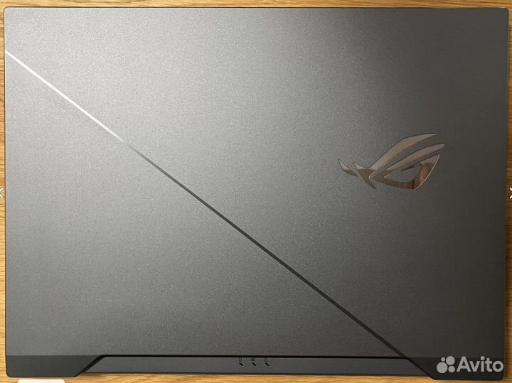 Asus Rog Zephyrus duo 15
