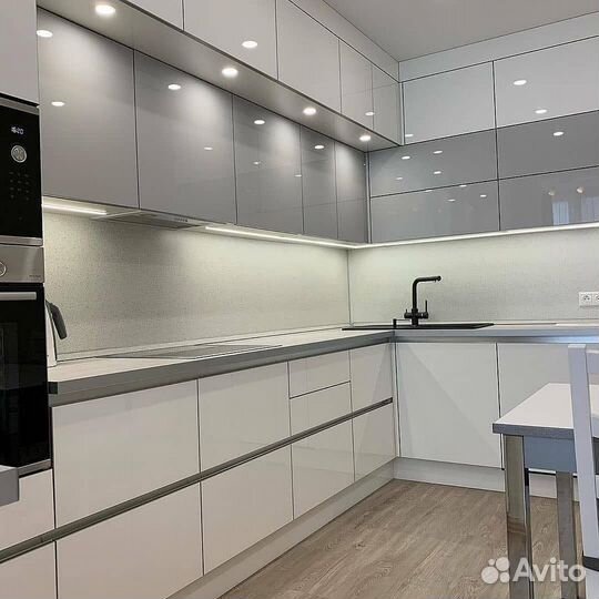 Угловая кухня из мдф на заказ под ключ Красный Яр