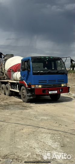Автобетоносмеситель Nissan Diesel, 1993