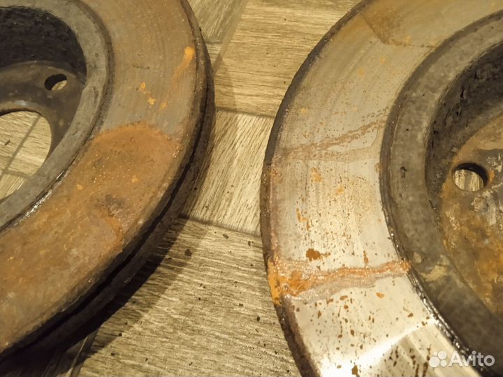 Тормозной вентилир. диск 280/22мм Audi 100, 200 C3