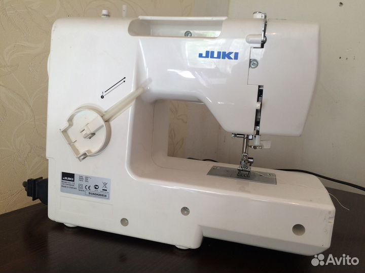 Швейная машина juki HZL-12Z