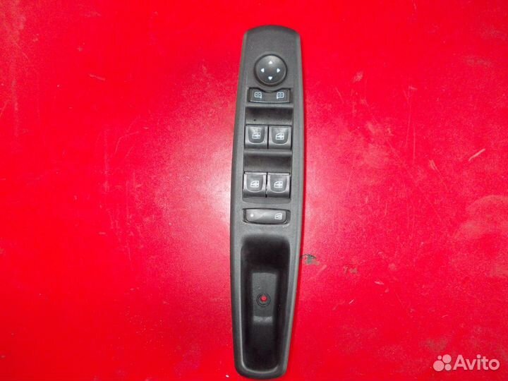 Рено Переключатель управления стеклоподъёмником