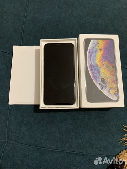 Телефон iPhone xs