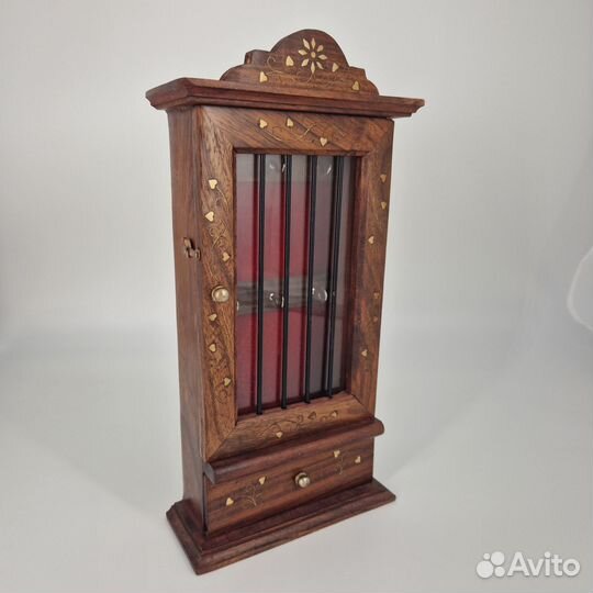 Ключница из палисандра с латунью