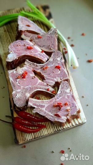 Каре ягненка горячего копчения