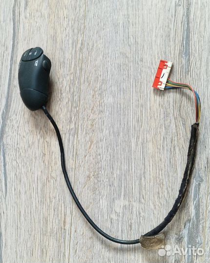 Пульт управления магнитолой Renault Scenic 1