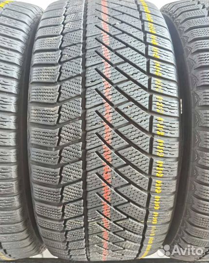 Continental ContiVikingContact 6 245/45 R17 88T