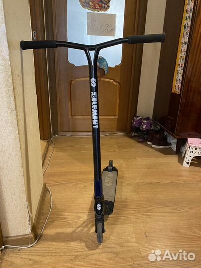 Трюковой самокат