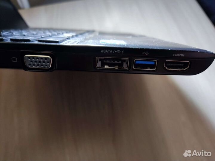 Ноутбук Toshiba Portege R930