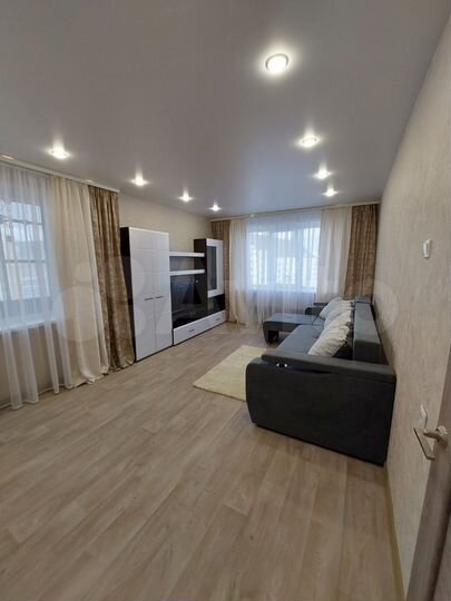 2-к. квартира, 52,9 м², 6/9 эт.