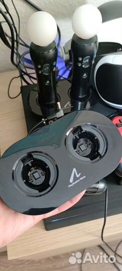 Ps4 pro + учетки с играми+ psvr + PS Plus