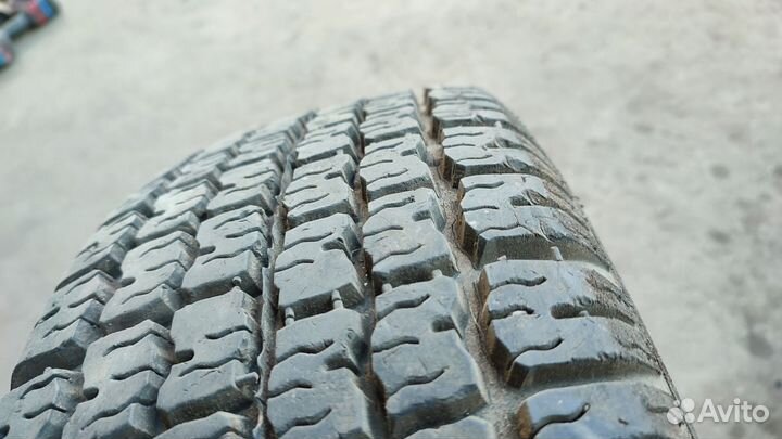 НИИШП И-371 205/70 R14 95T