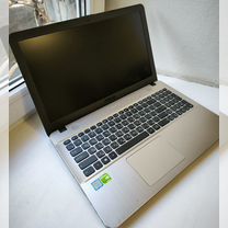 Ноутбук Asus 15.6" / i3-7100U / 920MX