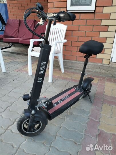 Самокат взрослый электрический Kugoo m4
