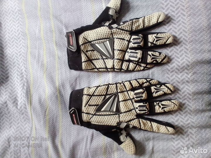 Перчатки для велосипеда