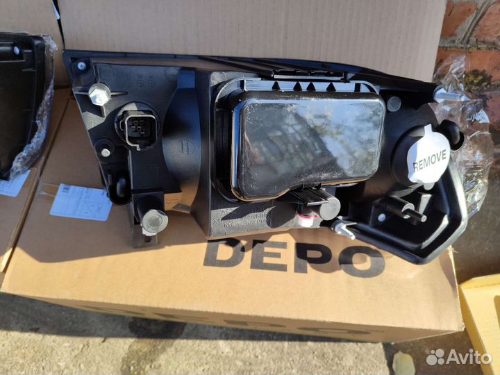 Фара Ford transit 2000-2006