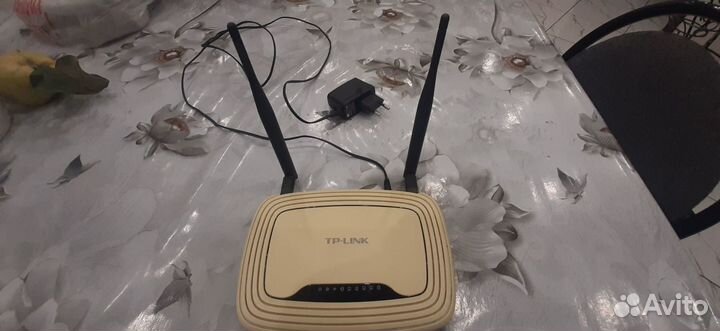 Wi-Fi роутер TP-Link TL-WR841ND