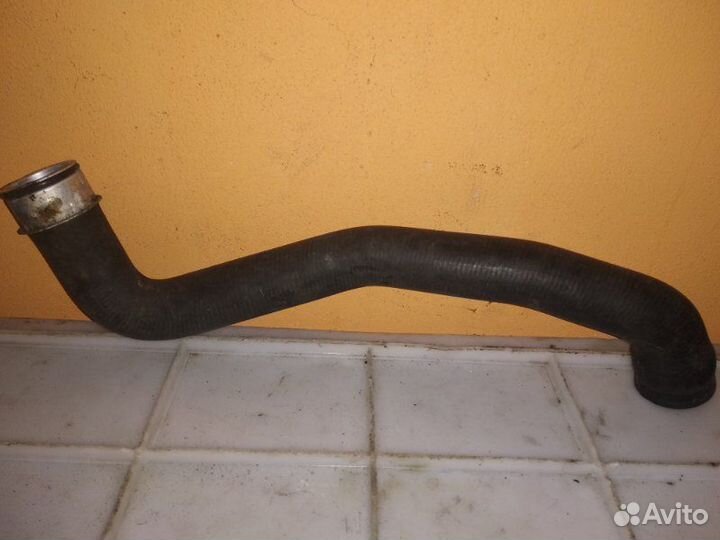 Патрубок системы охлаждения Mercedes Clk 209 OM