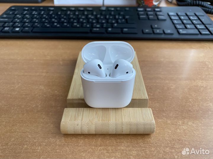 Наушники airpods
