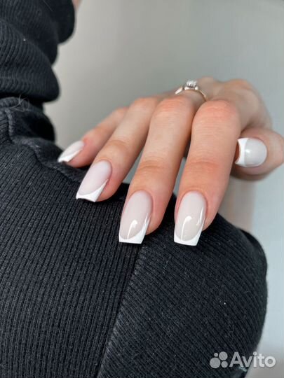 Маникюр, покрытие, наращивание ногтей