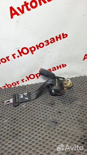 Задний ремень безопасности volkswagen Passat B5