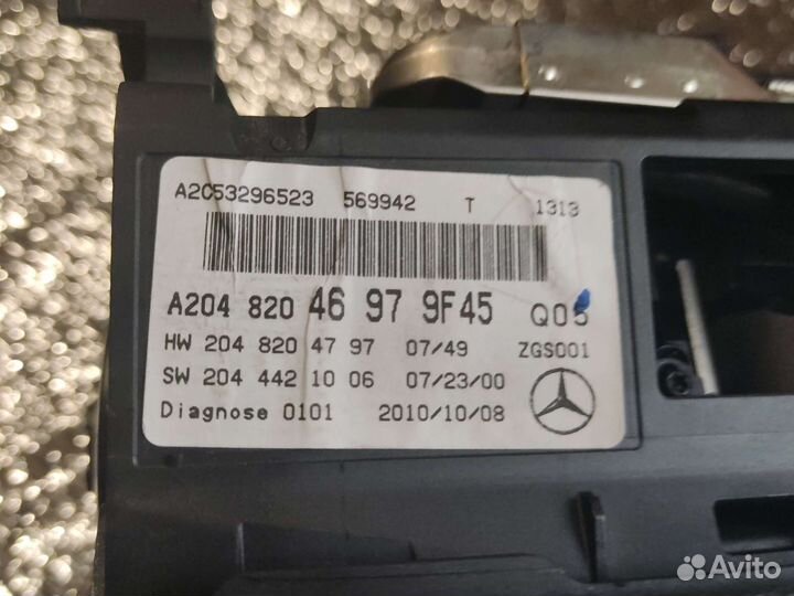 Дисплей(монитор) mercedes w204