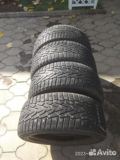 Nokian Tyres Hakkapeliitta 7 2.25/50 R17 98T