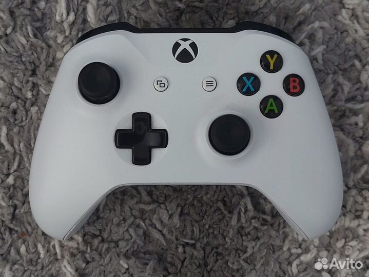 Xbox ONE S 1TB