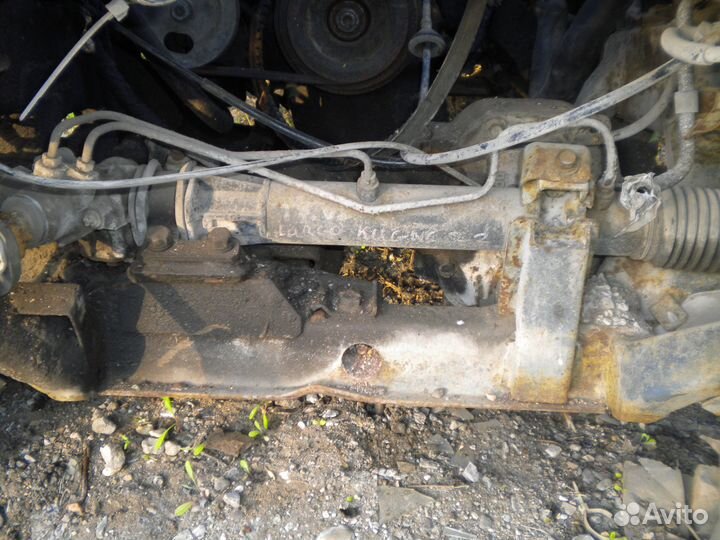 Радиатор гур Nissan Largo kugnc22