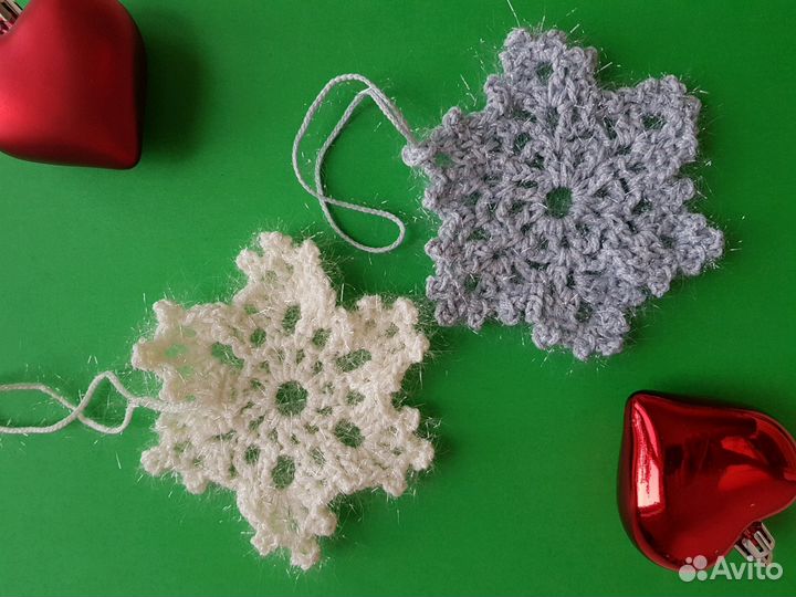 Новогодние украшения Снежинки