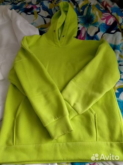 Кофта спортивная