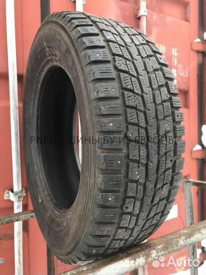 Dunlop SP Winter Ice 01 235/65 R17 96T