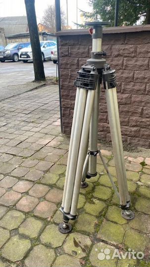 Алюминиевый штатив AT28