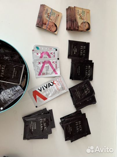 Пробники кремов по уходу за кожей лица Black pearl