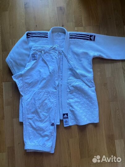 Кимоно для дзюдо adidas 150