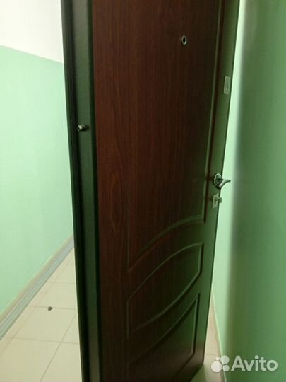 Дверь входная железная бу в новостройке установлен