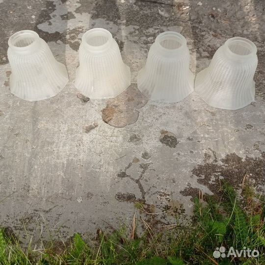 Плафоны и люстра для кухни