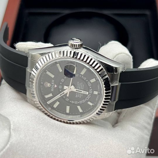 Rolex Sky Dweller steel часы