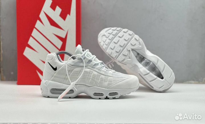 Кроссовки Nike air max