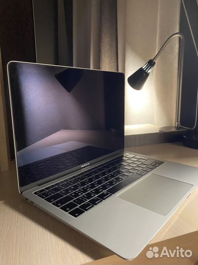 Apple macbook air 13 retina 2019