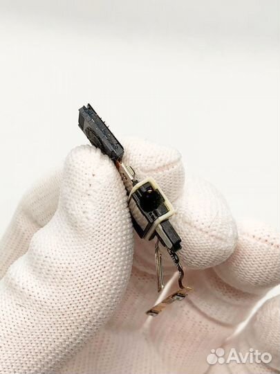 Samsung Galaxy Alpha G850f. Разговорный динамик