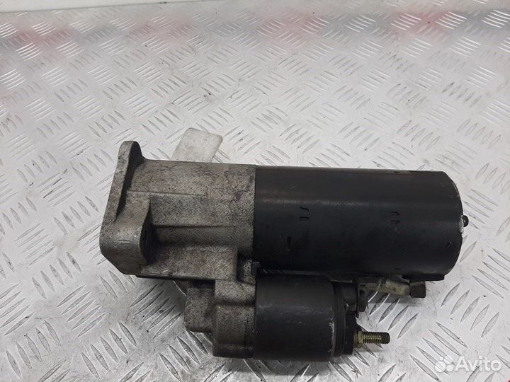 Стартер для Volkswagen Passat 5 GP 068911024HX