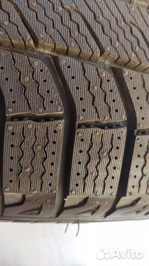 Michelin X-Ice 235/45 R17 97T