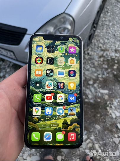 iPhone Xr, 64 ГБ