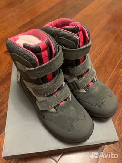 Ботинки зимние для девочки ecco