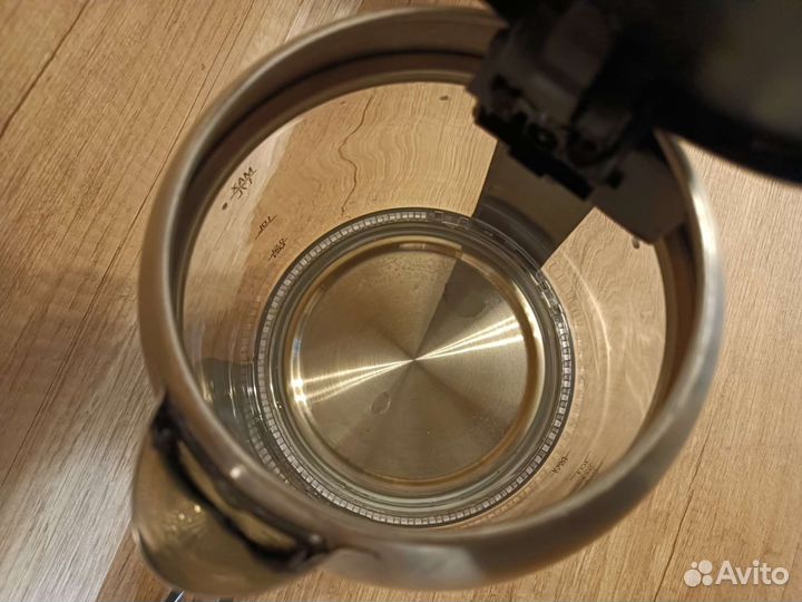 Чайник электрический polaris