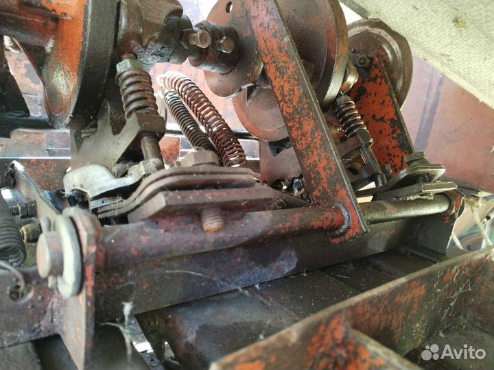 Пресс-подборщик Киргизстан ППЛ-Ф-1.6, 1990