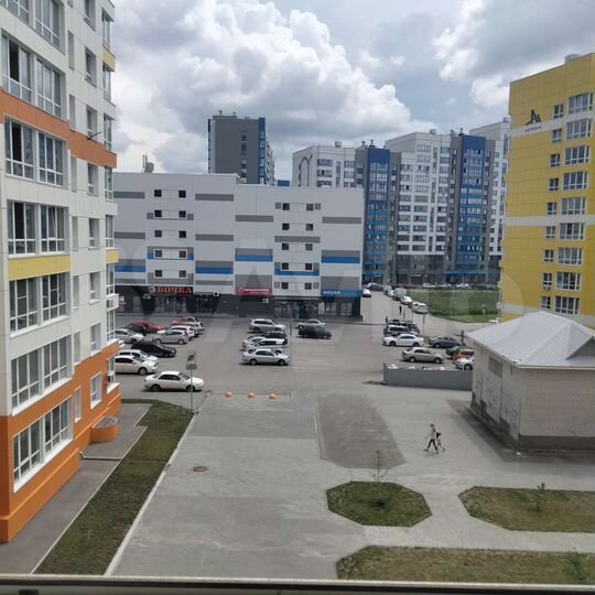 2-к. квартира, 36 м², 4/10 эт.