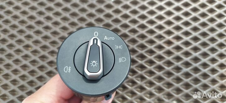 Переключатель света фар VAG 5G1941431J